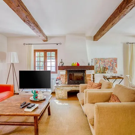 Spacious With Heated Pool In Sainte-maxime Villa *