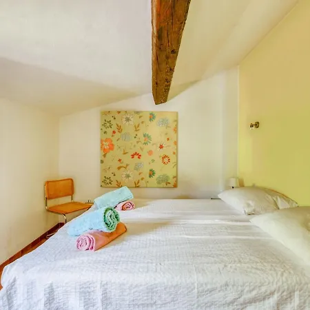 Spacious With Heated Pool In Sainte-maxime *